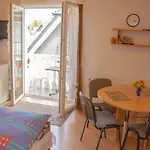 Zielona Okiennica Chillout Δωμάτια σε οικογενειακή κατοικία