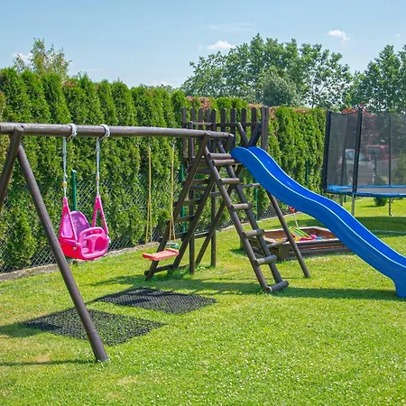 Zielona Okiennica Chillout 홈스테이