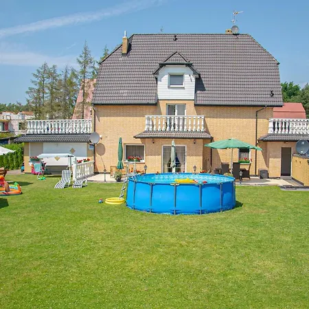 Zielona Okiennica Chillout 홈스테이 *